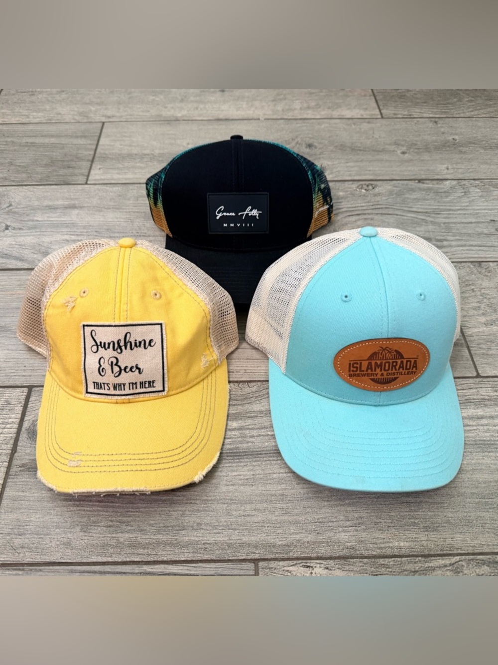 Women’s Beachy Trucker Hats (Lot of 3)